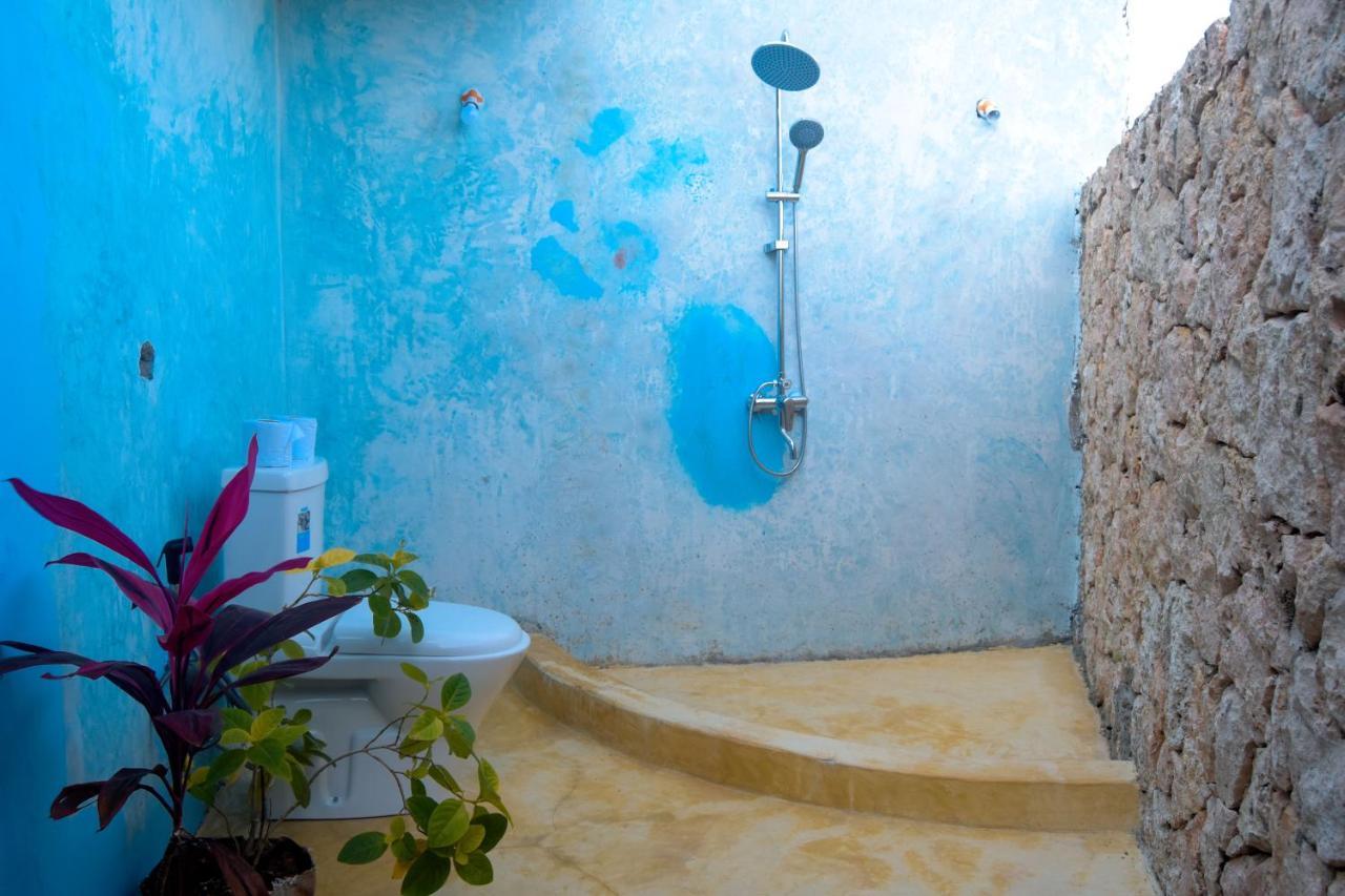 Zanzibar Kusini Beach Bungalows Hotel Kizimkazi Kültér fotó