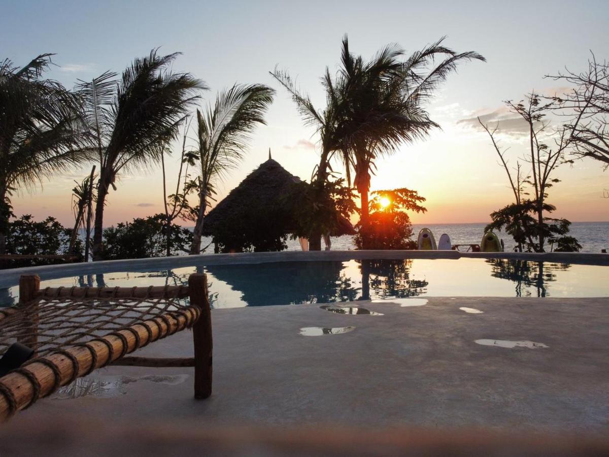 Zanzibar Kusini Beach Bungalows Hotel Kizimkazi Kültér fotó